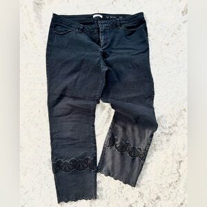 Lauren Conrad Black Skinny Crop Jeans Size 14